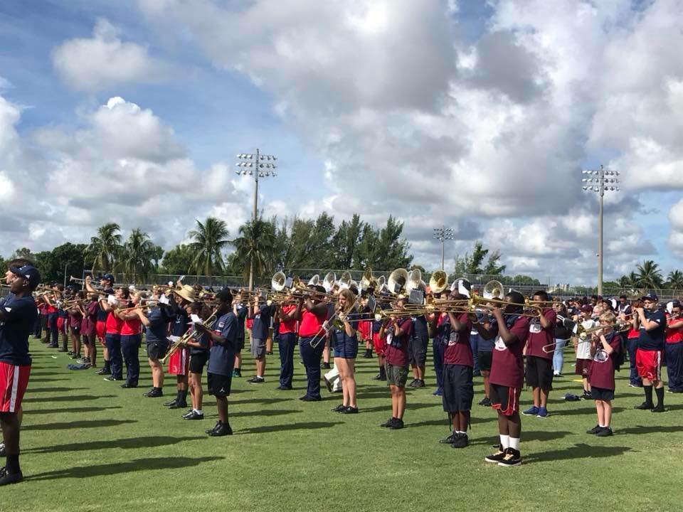 太阳城娱乐 Band Day