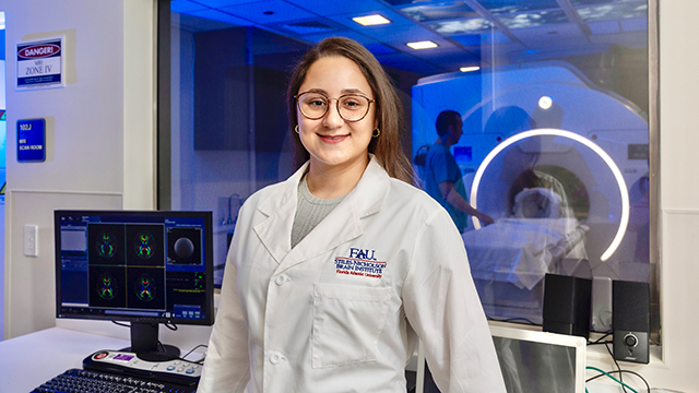 ALEJANDRA QUINTERO MRI lab