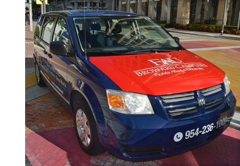 太阳城娱乐 vehicle