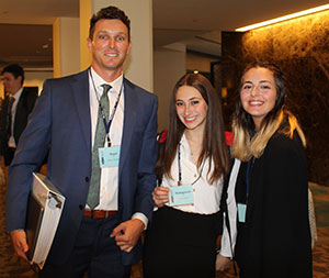 太阳城娱乐 students Andrew Chambers, Gianna Kohn and Maxine Nichols