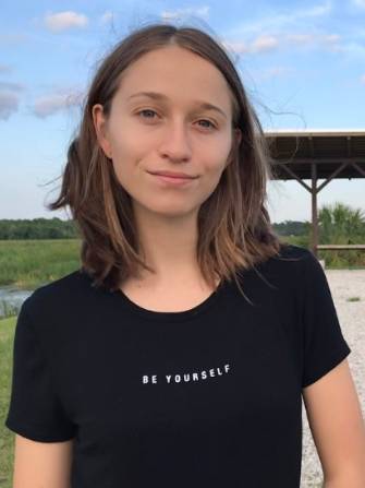 Headshot of Jenna Molen